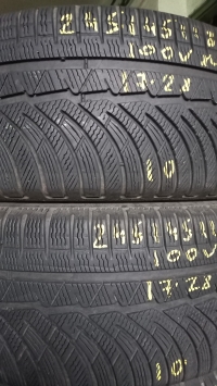 Michelin PA4 100V XL(17.28) 245/45 R18