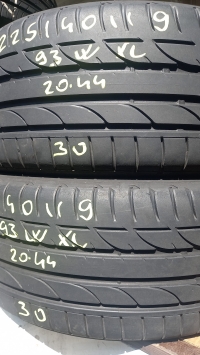 Bridgestone Potenza S001 93W XL(20.44) 225/40 R19