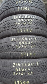 Good-Year Ultra Grip Performance GEN-1 98H XL(2016.25) 225/50 R17