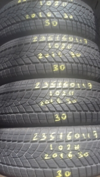 Good-Year Ultra Grip Performance GEN-1 SUV 102H(2016.30) 235/60 R17