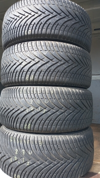 Kleber Krisalp HP3 87H(19.12) 215/40 R17