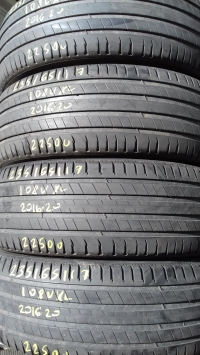 Michelin Latitude Sport 3 108V XL(2016.20) 235/65 R17