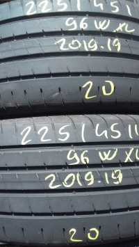 Good-Year Eagle Asymmetric 5 96W XL(2019.19) 225/45 R19