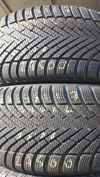 Pirelli Powergy Winter 94V XL(25.28) 225/45 R17