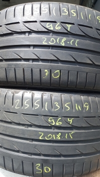 Bridgestone Potenza S001 96Y(18.05) 255/35 R19