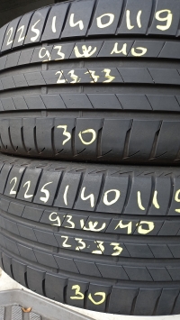 Bridgestone  Turanza T 005 93W M0(23.33) 225/40 R19