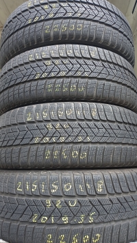 Pirelli SottoZero 3 92V(19.35) 215/50 R18