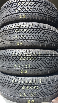 Good-Year Ultra Grip Performance 3 98V XL(23.22) 215/55 R17